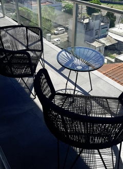 Imagen de Combo 2 sillones Gervasoni (TAMAÑO M) + mesa con vidrio