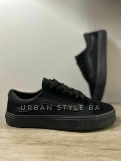 ZAPATILLA urbana vns negra clasica