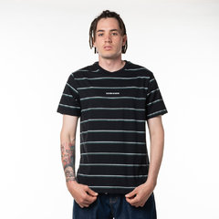 Camiseta DC SHoes Kingpin Listrada - 518276 - comprar online