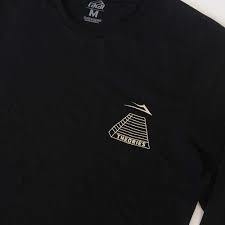 Camiseta Manga Longa Lakai Theories Pyramid - Preto -518165 - loja online
