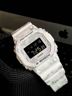 Relógio G-Shock Transparente DW-5600GC-7DR -517524 - Style Loja | Skate, surf & streetwear