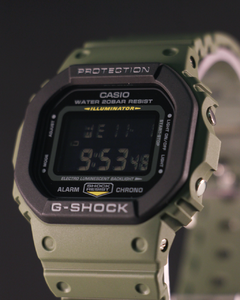 Relógio Casio G-Shock Verde DW-5750E-1BDR - 518528 - comprar online