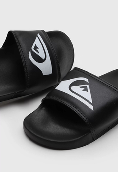 Chinelo Slide Quiksilver Logo Preto - 517683 - Style Loja | Skate, surf & streetwear