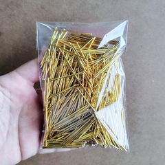 Arame De Alumínio 1.5mm Dourado para Artesanato 4cm ( 520 Unidades )