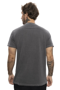 CAMISETA STONE VON DUTCH TRD MRK PRETA - comprar online