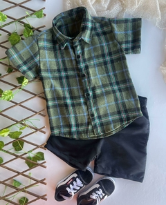 Conjunto com camisa xadrez verde - comprar online