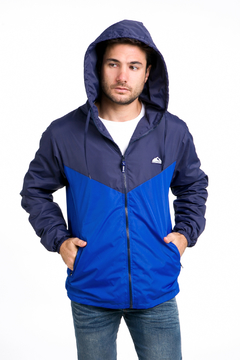 706 - Campera Running combinada en V con capucha - comprar online