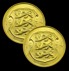 34 - Duas moedas da Estônia 5 coroas, 1994 - 75 anos do Banco da Estonia na internet