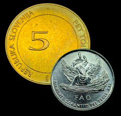 247 - Duas moedas FAO - Eslovênia e Andorra - comprar online