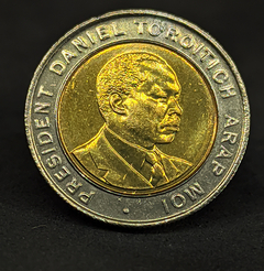 746 - Moeda do Quênia 5 shillings, 1995, Bimetálica, 19.5mm. KM# 30 - comprar online