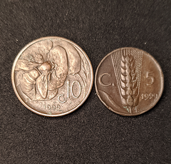 928 - Duas moedas da Itália