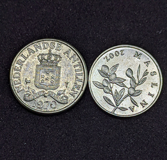 1865 - Duas moedas estrangeiras - Antilhas Holandesas e Croácia - comprar online