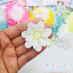 Flor com miolo e volume - 5 cm - Escolha a Cor