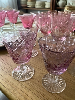 Juego de 7 copas de cristal tallado rosadas - tienda online
