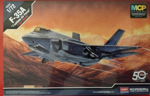 Academy 1/72 12561 F-35A 7 nations Air Force