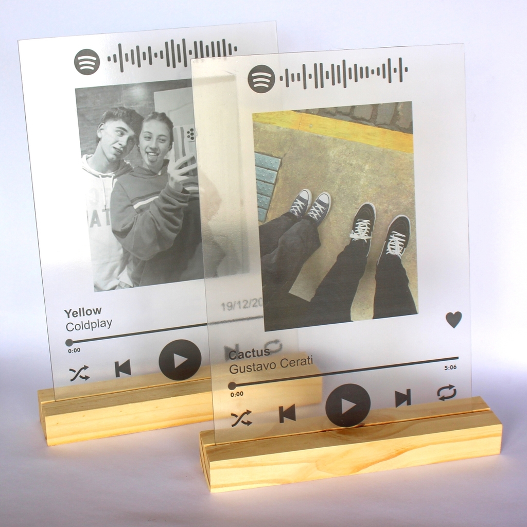 COMBO X2 Placas Spotify personalizables + X2 Bases de madera