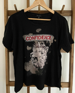 Remera Confidence Kosiuko