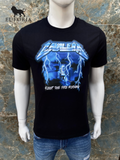 CAMISETA CAVALERA INDIE SHOCK WAVE PRETO