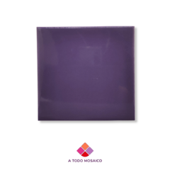 Azulejo violeta CON DETALLE
