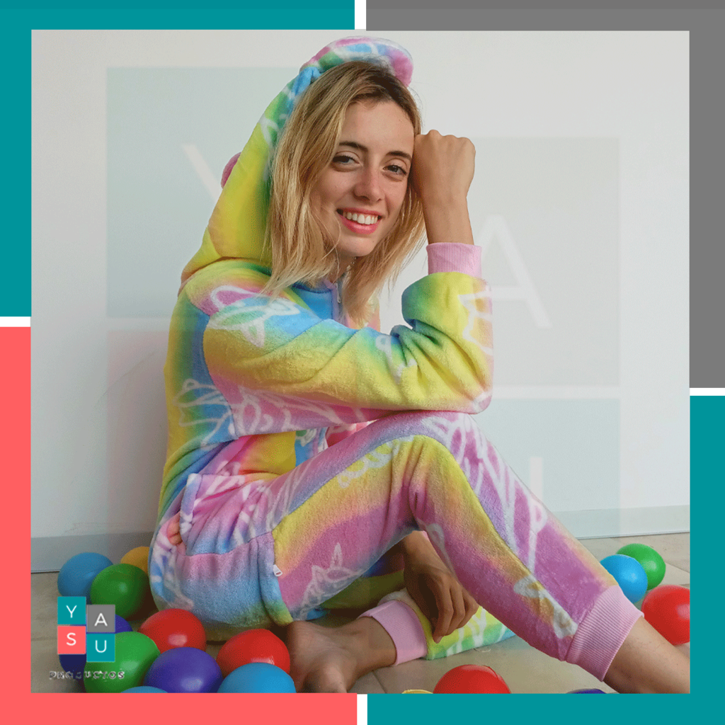 Pijama de unicornio multicolor clearance