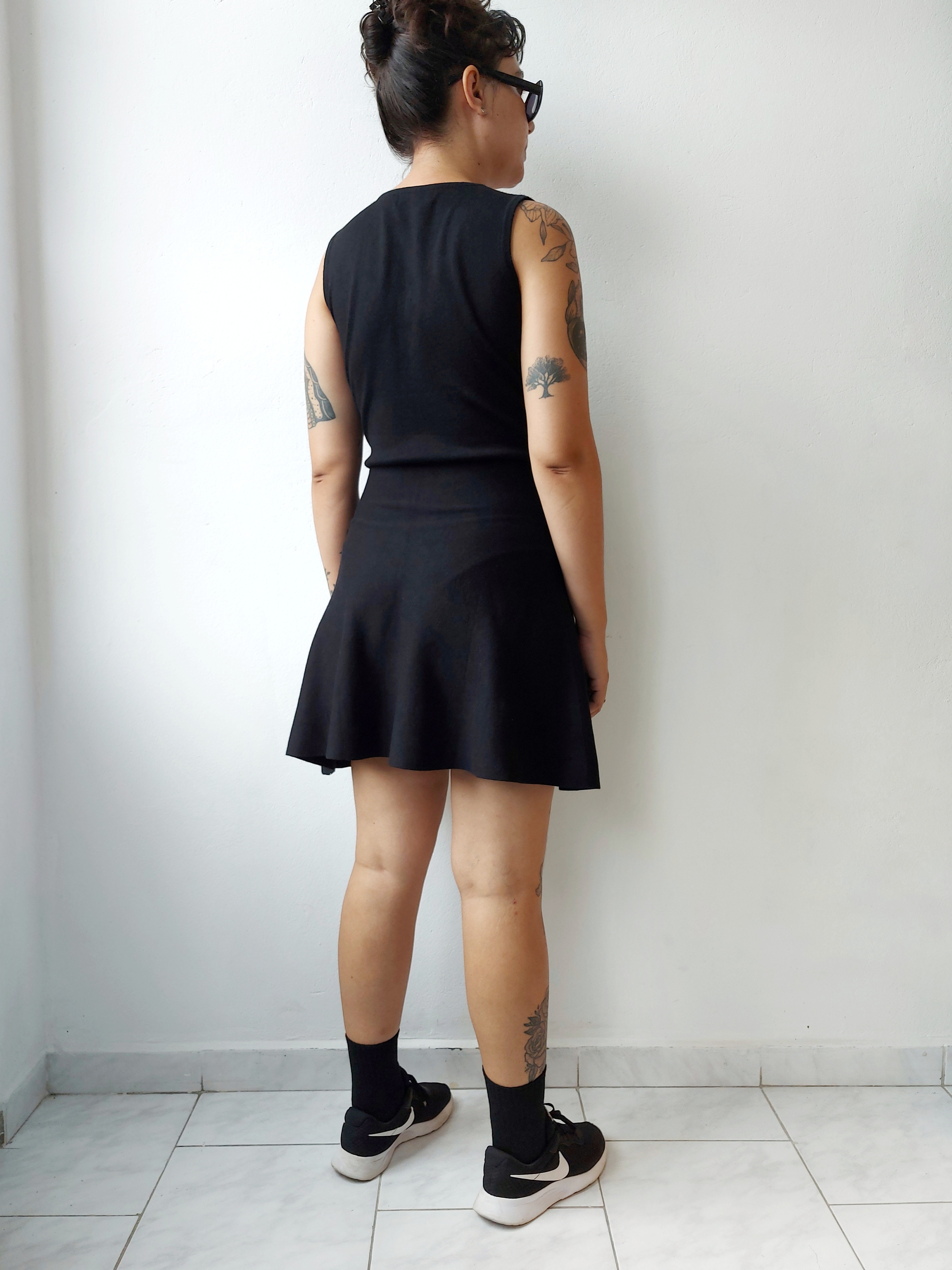 Vestido preto linha (P/M) - comprar online