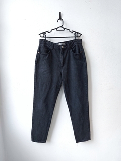 Calça jeans estonada (42)