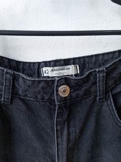 Calça jeans estonada (42) na internet