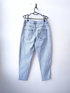 Calça jeans stretch corte reto (42) na internet
