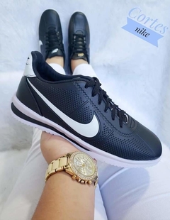 Nike cortez clearance ultra todo negro