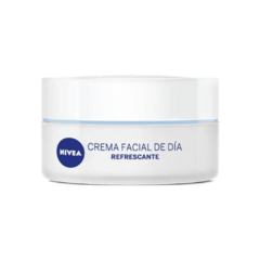 Crema Facial Nivea Refrescante Essentials c/Vitamina A Dia 50ml. en internet