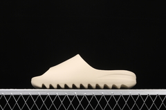 Adidas Yeezy Slides 'Bone'