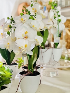 Orquídea blanca artificial en maceta - comprar online