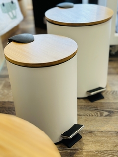 cesto de acero blanco con tapa de bambú - comprar online