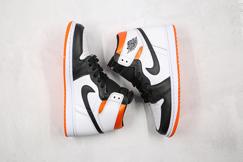 Nike orange jordan 1 hotsell