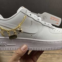 air force 1 gold bands The Lucky Charms Have a nike Day - Hype Imports BR