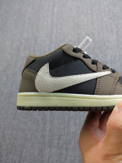 Infantil kids Jordan 1 Retro Low Travis Scott Cactus Jack Brown marrom - loja online