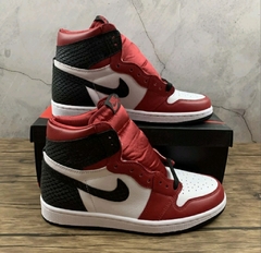 Air Jordan 1 Retro High Satin Snake Chicago  - comprar online