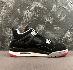 Air Jordan 4 Bred na internet