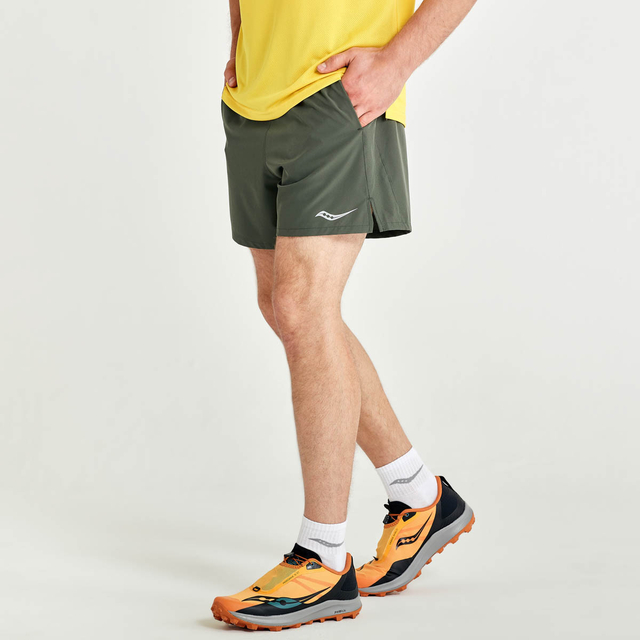 Short Hombre Saucony Outpace 5