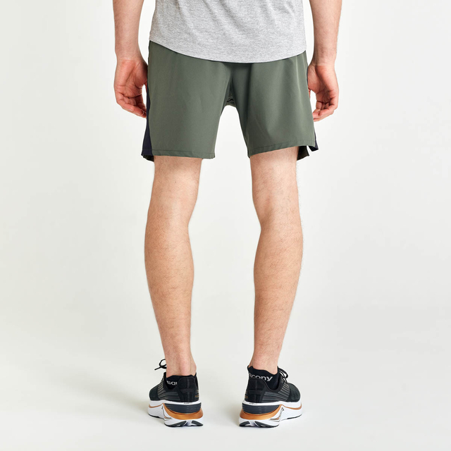Short Hombre Saucony Outpace 7