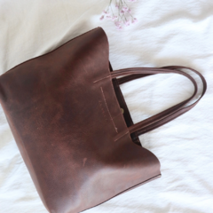 CARTERA TOTE TANDIL - Chocolate graneado