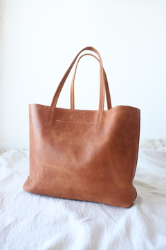 CARTERA TOTE TANDIL - Suela