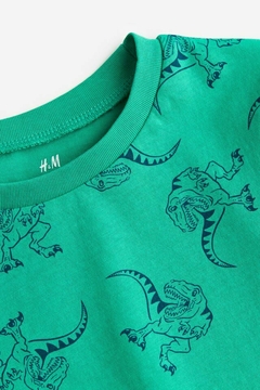 Camiseta Manga Curta Menino H&M "Dinossauro" - comprar online