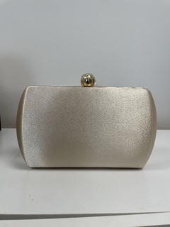 Clutch dourada clara - Clutch Me