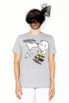 Roupa de Ballet para Homem - Comprar Roupa de Ballet Online - Roupas de Ballet para Homens – Comprar Roupas Masculinas de Ballet - Loja de Ballet Online - Roupa Masculina de Ballet - Camiseta Peanuts - Camiseta Snoopy e Charlie Brown - Comprar Online Roup