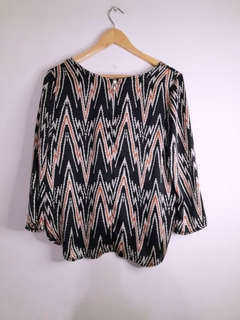 Blusa marca Cenizas en internet