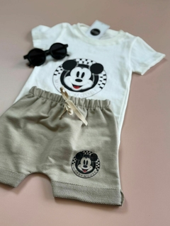 CONJUNTO MICKEY MOUSE COM BERMUDA CINZA | 1 AO 6 - FLOÁH Baby Store