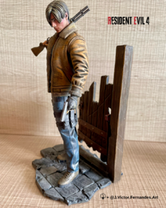 ACTION FIGURE BONECO COLECIONÁVEL LEON RESIDENT EVIL 4 REMAKE (sob encomenda) - Blue Tree