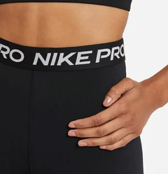 Shorts Nike Pro Feminino na internet