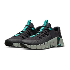 Tênis Nike Free Metcon 5 na internet